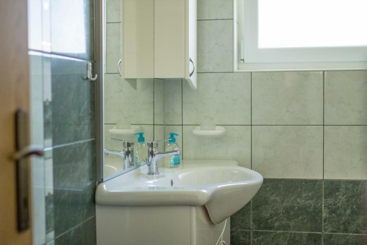 Apartmani Bistricic Krk Esterno foto